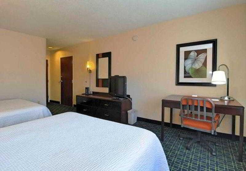 Fairfield Inn And Suites By Marriott Potomac Mills Woodbridge Kültér fotó
