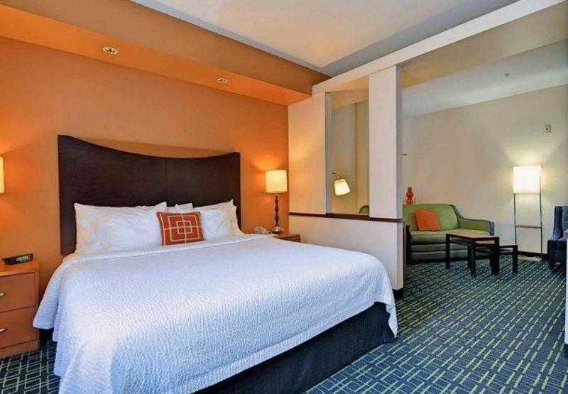 Fairfield Inn And Suites By Marriott Potomac Mills Woodbridge Kültér fotó